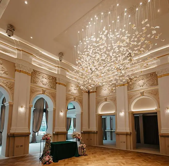 vechiul-cazinou-salonul-regal-galerie-mobile-20